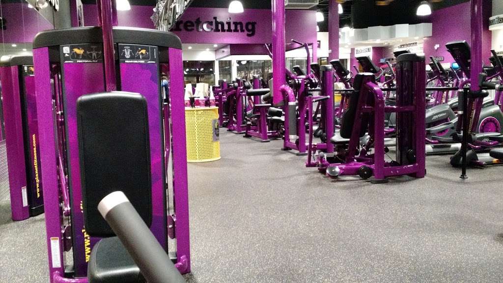 Planet Fitness | 2600 Willow Street Pike, Willow Street, PA 17584, USA | Phone: (717) 340-2626