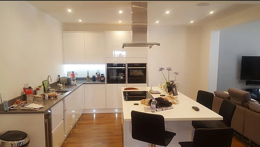 D Bartlett Electrical | 58 Bakers Way, Capel, Dorking RH5 5JS, UK | Phone: 07595 618137
