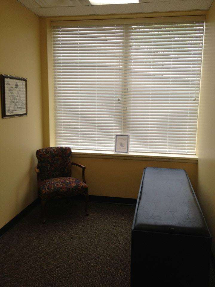 Blue Ridge Chiropractic & Acupuncture | 205 Hirst Rd # 102, Purcellville, VA 20132 | Phone: (540) 338-3190