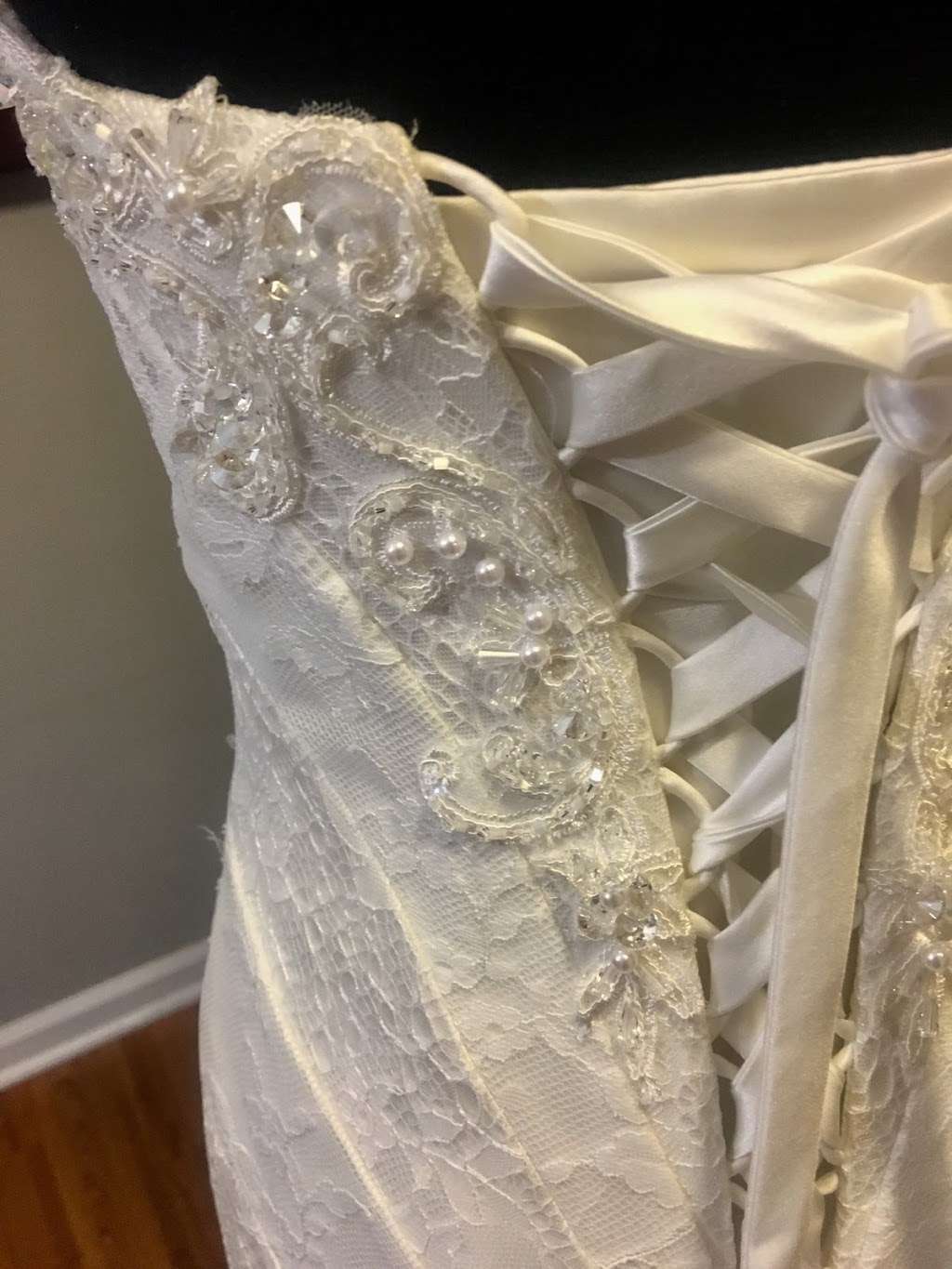 Two Sisters Bridal Gowns | 2542 Red Oak Dr, Dyer, IN 46311, USA | Phone: (219) 290-7044