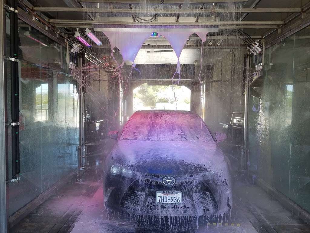Apple Valley Car Wash | 18080 Quantico Rd, Apple Valley, CA 92307, USA | Phone: (760) 242-8730