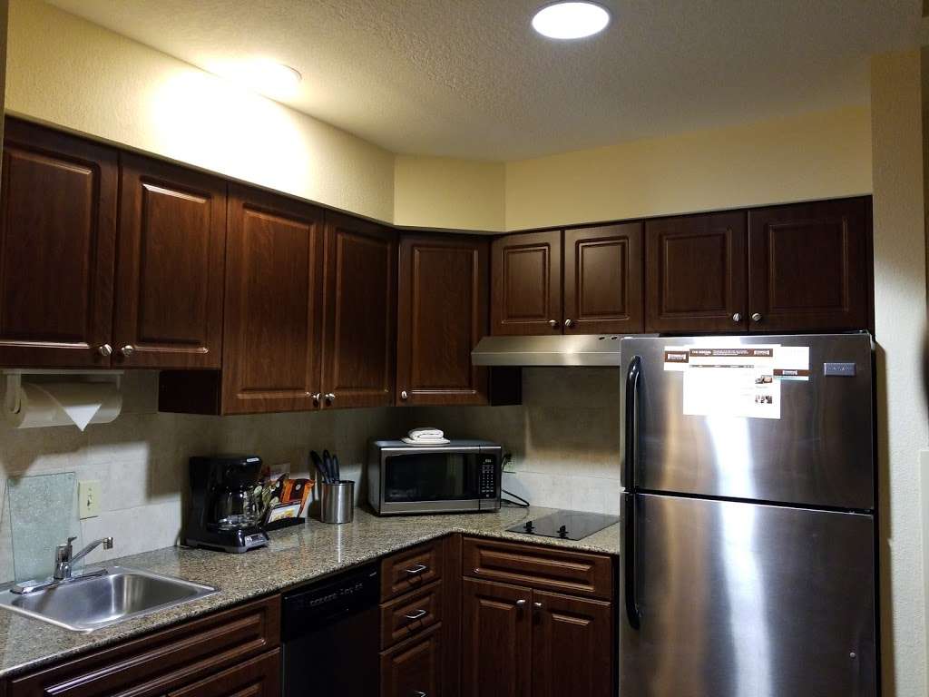 Staybridge Suites Orlando Airport South | 7450 Augusta National Dr, Orlando, FL 32822, USA | Phone: (407) 438-2121