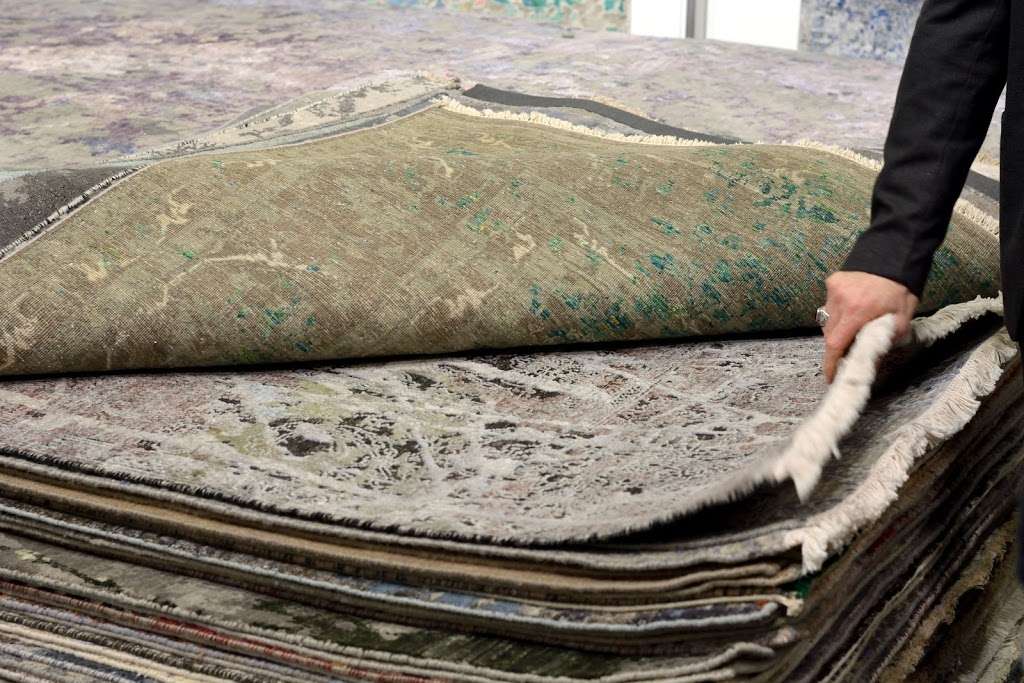 S&H Rugs | 40 Universal Pl, Carlstadt, NJ 07072, USA | Phone: (201) 933-4300