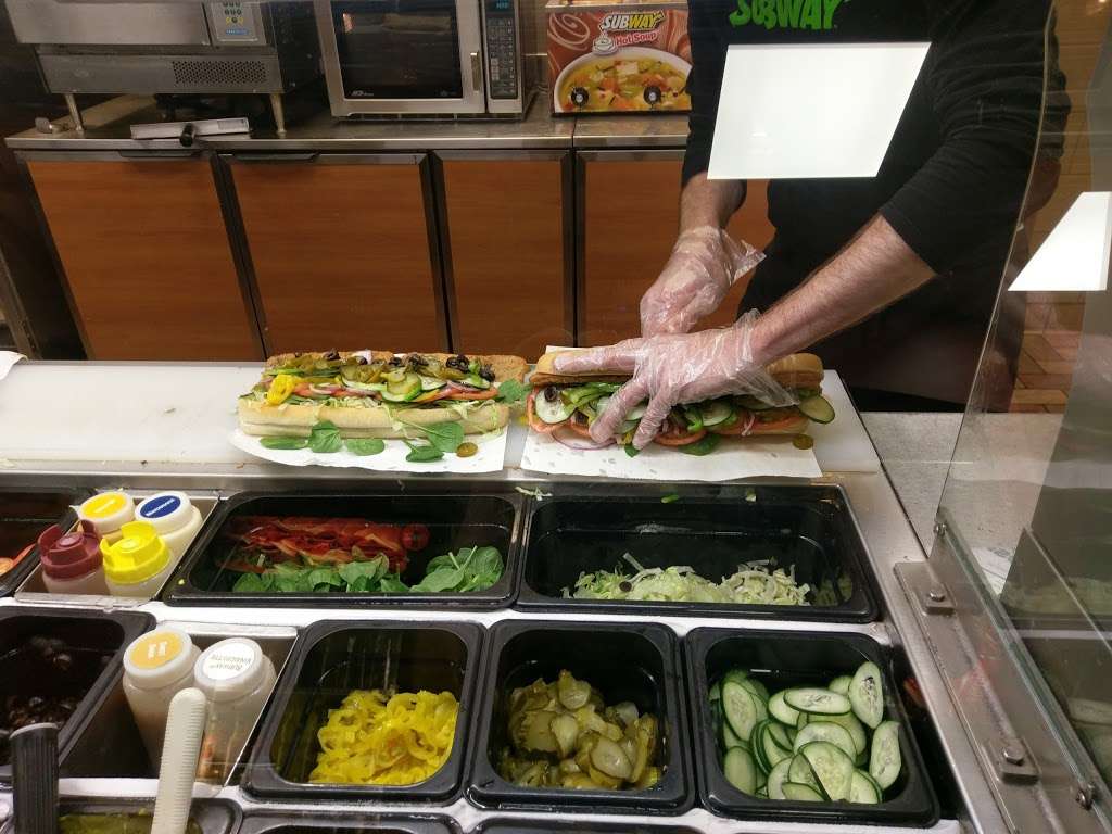 Subway | 4939 W Ray Rd, Chandler, AZ 85226, USA | Phone: (480) 940-7085