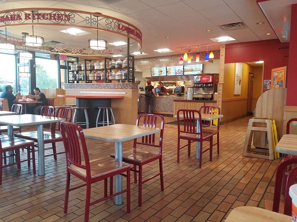 Popeyes Louisiana Kitchen | 5320 Marlboro Pike, District Heights, MD 20747, USA | Phone: (301) 568-1888