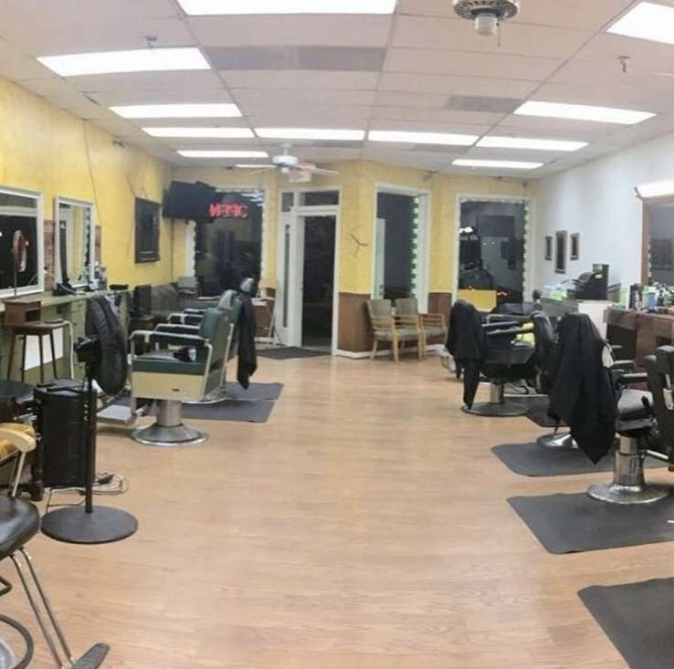 Latin Touch Barber Shop | 127 S Washington Ave, Bergenfield, NJ 07621 | Phone: (201) 374-1979