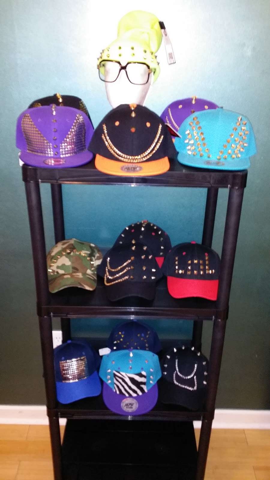 AccessorizeMe | 157 Badger Ave, Newark, NJ 07108, USA | Phone: (732) 309-3030