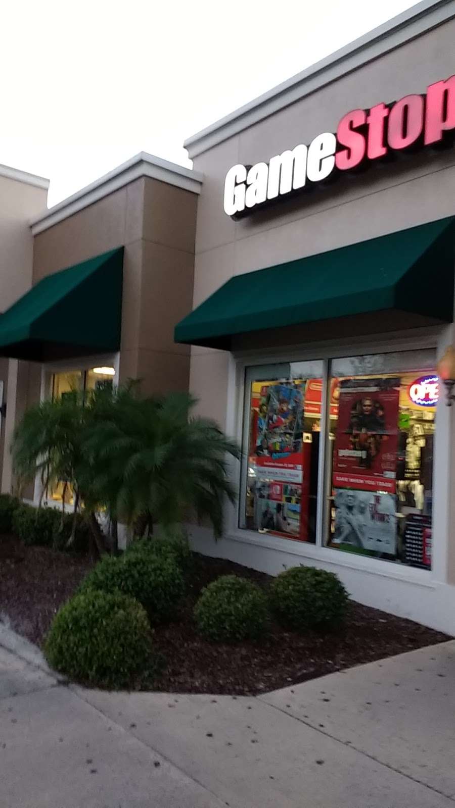 GameStop Prestige | 4650 N Alafaya Trail #105, Orlando, FL 32826 | Phone: (407) 306-0411