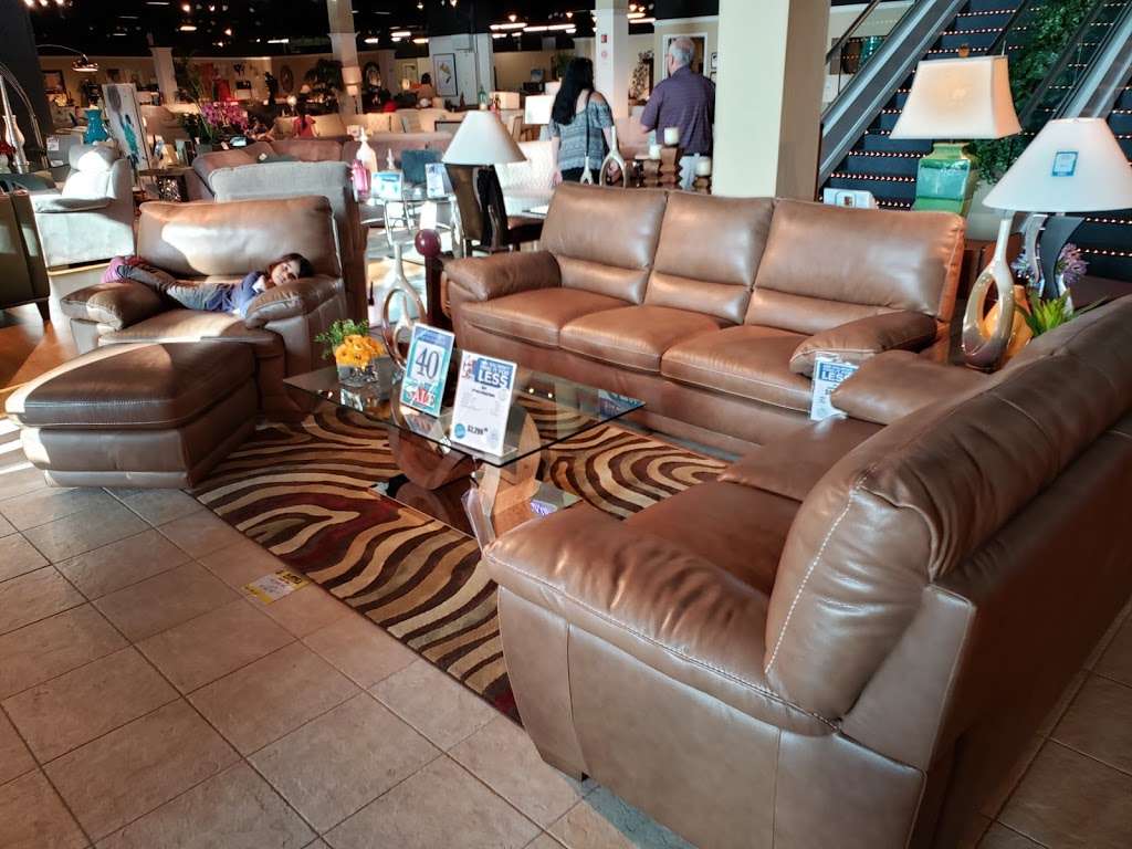 Kanes Furniture - Orlando (S. Orange Blossom Trail) | 9545 S Orange Blossom Trail, Orlando, FL 32837 | Phone: (407) 888-3171