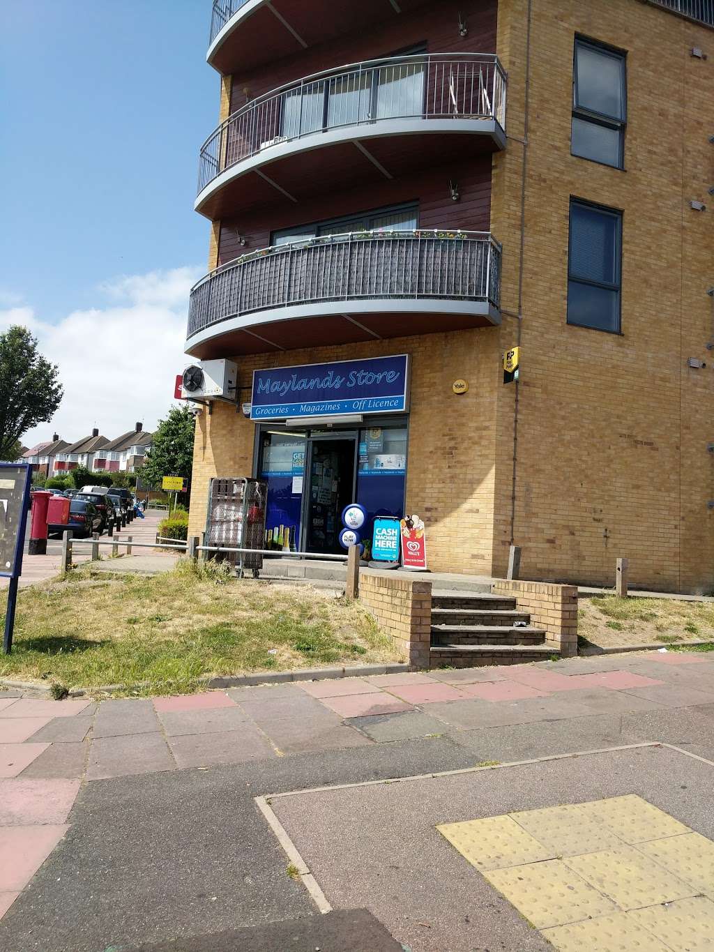 Maylands Convenience Store ATM | 50 Kimberley Dr, Sidcup DA14 4QF, UK