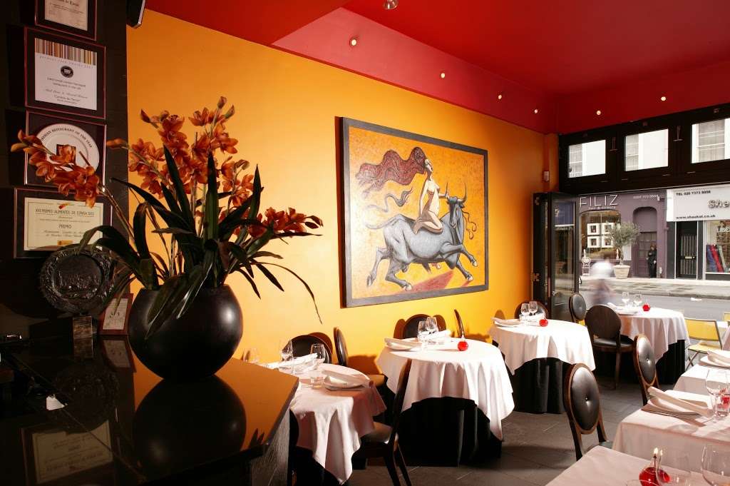 Cambio De Tercio | 163 Old Brompton Rd, Kensington, London SW5 0LJ, UK | Phone: 020 7244 8970