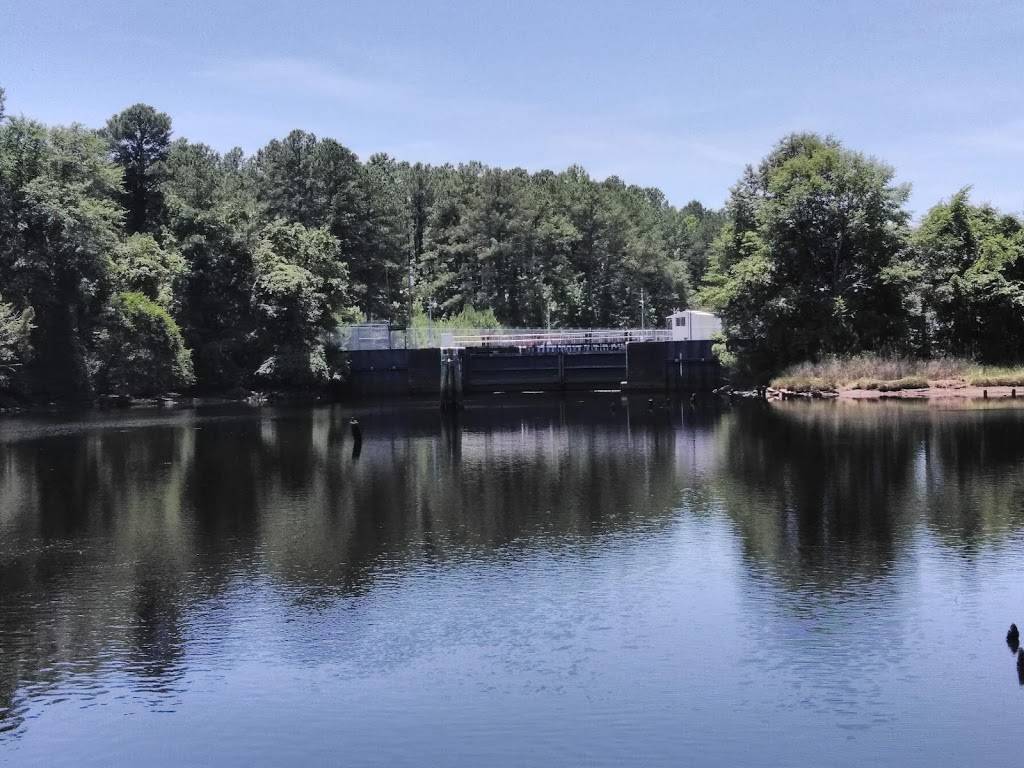 Deep Creek Lock Park | 300 Luray St, Chesapeake, VA 23323 | Phone: (757) 382-6411