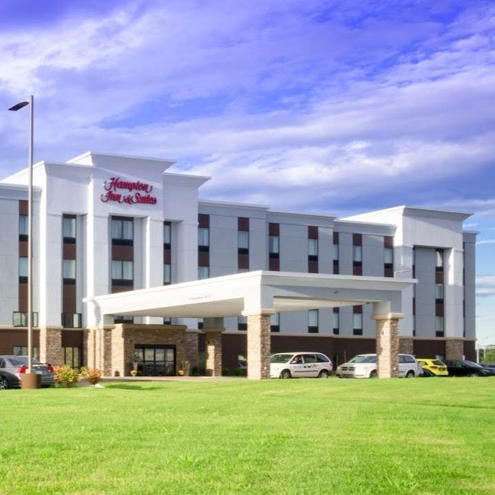 Hampton Inn & Suites Hammond | 2842 Carlson Dr, Hammond, IN 46323 | Phone: (219) 629-8720