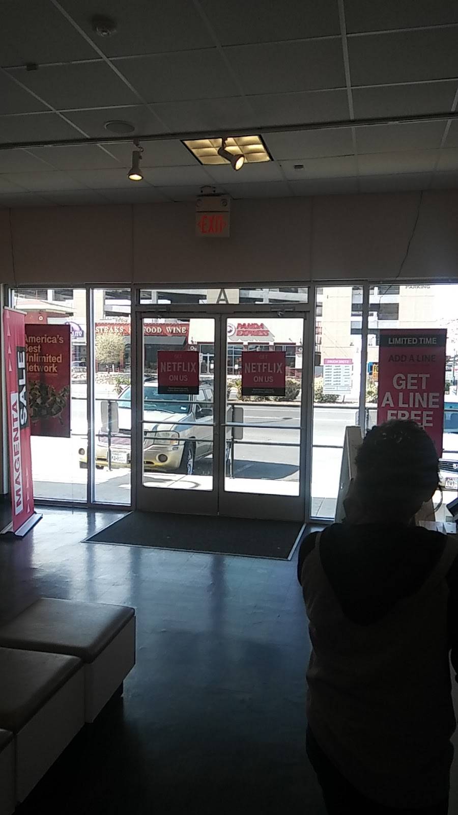 T-Mobile | 2720 N Mesa St A, El Paso, TX 79902, USA | Phone: (915) 541-1604