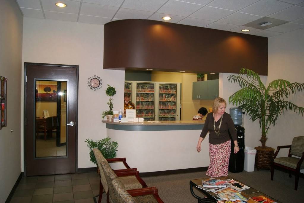 Phillips and Jue Dental | 5101 Commerce Dr # 102, Bakersfield, CA 93309, USA | Phone: (661) 323-1500