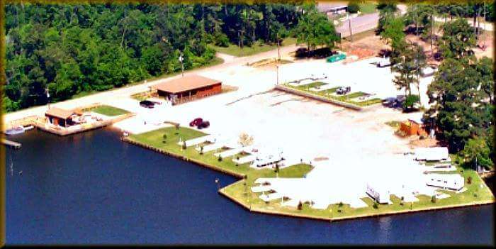 Lochness Marina & RV Park | 14560 Calvary Rd, Willis, TX 77318, USA | Phone: (936) 890-5400