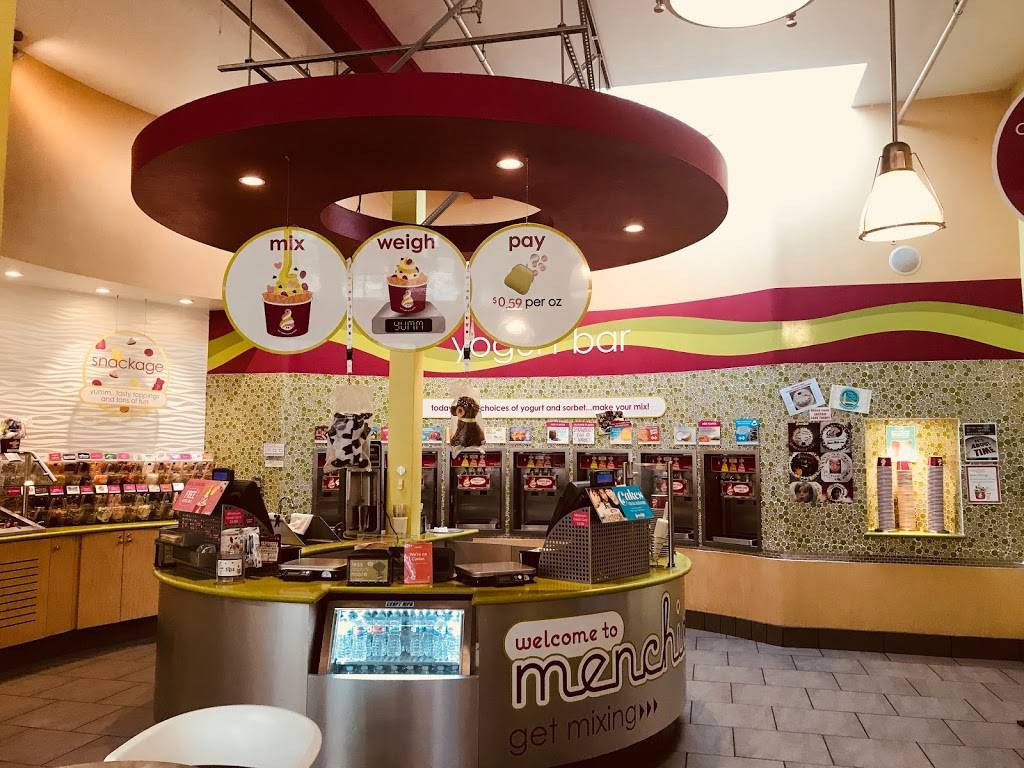 Menchies Frozen Yogurt | 1862 Euclid Ave, Berkeley, CA 94709, USA | Phone: (510) 883-0822