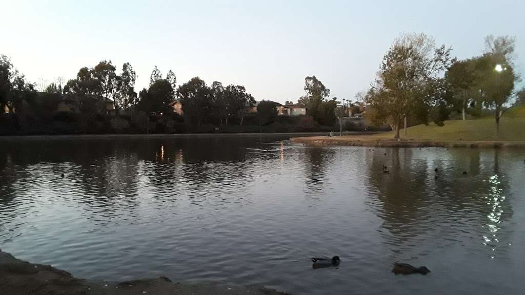 Libby Lake Park | 504 Calle Montecito, Oceanside, CA 92057, USA | Phone: (760) 435-5041