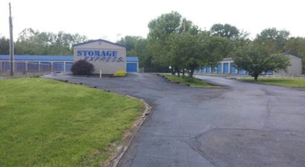 Storage Express | 170 15th St, Columbus, IN 47201, USA | Phone: (812) 228-8457