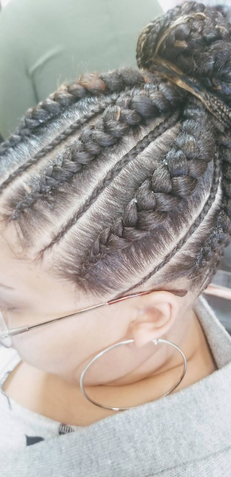 Julia beauty African braiding | 1553 Meade Ct, Lexington, KY 40505, USA | Phone: (207) 409-7495