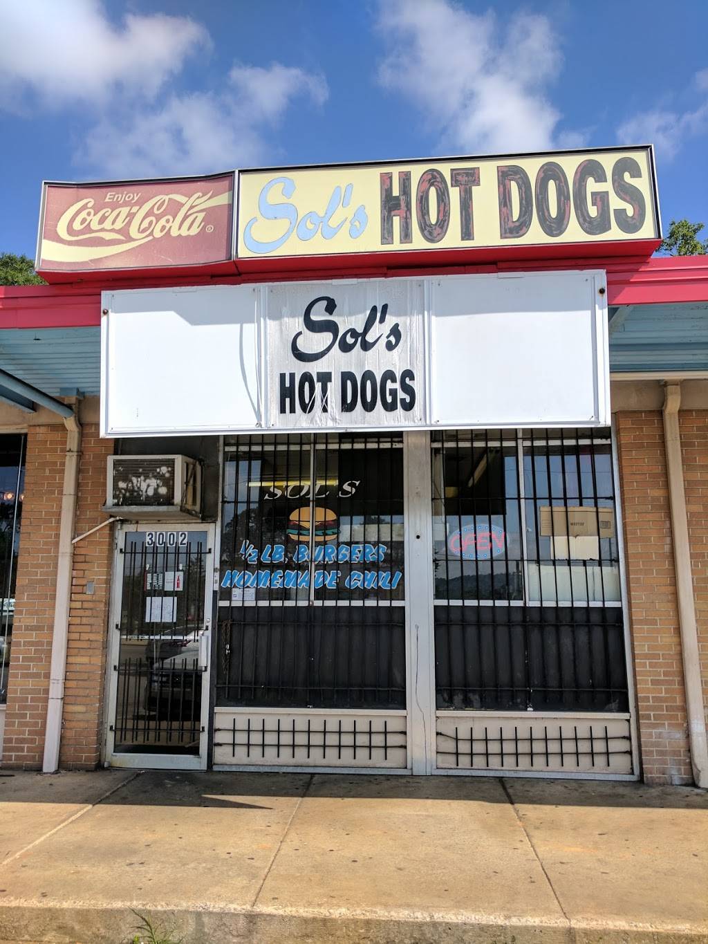 Sols Hot Dogs | 3002 12th Ave N, Birmingham, AL 35234, USA | Phone: (205) 254-9097