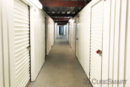 CubeSmart Self Storage | 31-40 Whitestone Expy, Flushing, NY 11354, USA | Phone: (718) 939-7900