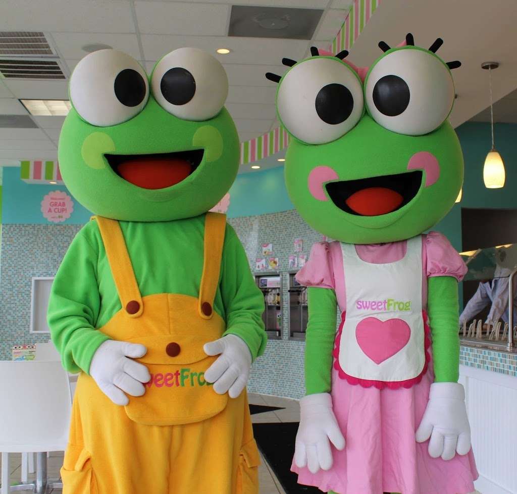 sweetFrog Premium Frozen Yogurt | 15 S Gateway Dr, Fredericksburg, VA 22406, USA | Phone: (540) 479-1188