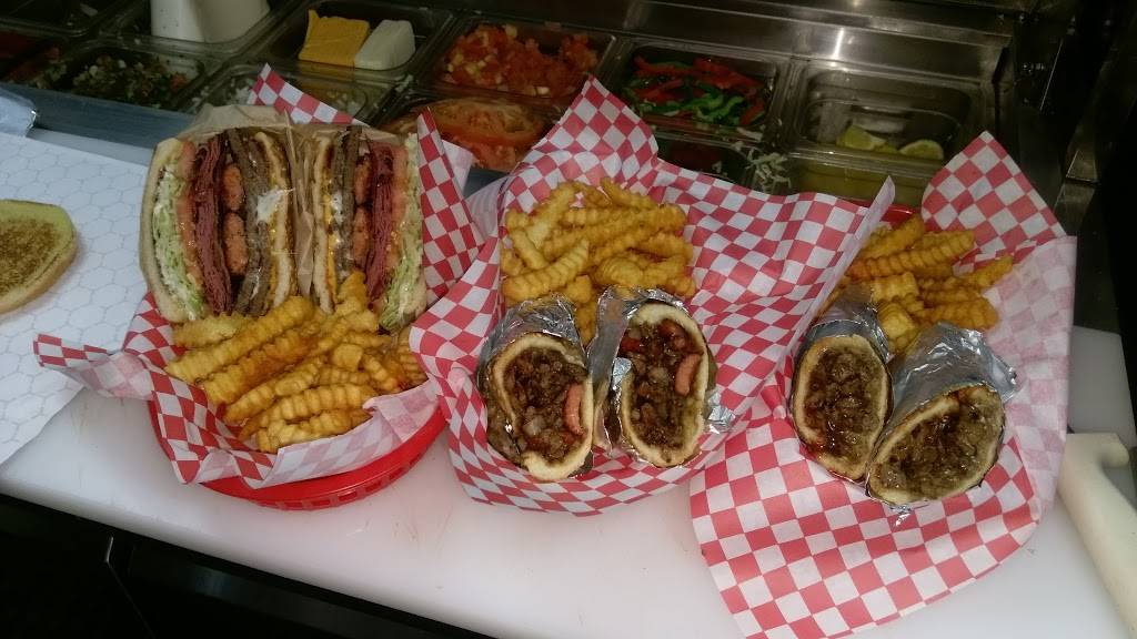 Weekend Dreams Burgers & Grill | 4466 W Ashlan Ave, Fresno, CA 93722, USA | Phone: (559) 274-9416