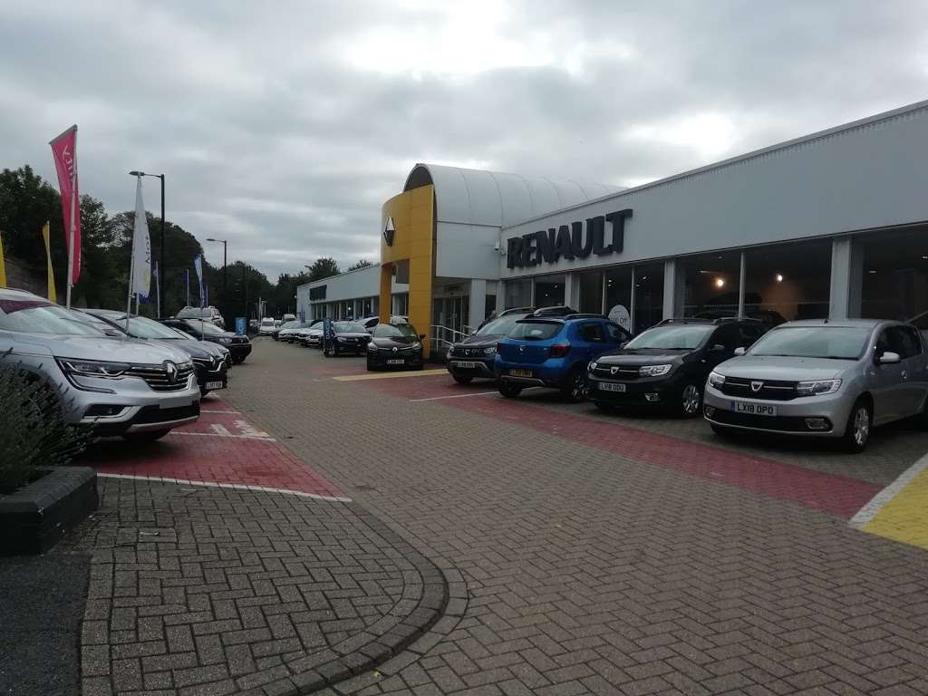 Renault Croydon - Official Dealership | 305 Brighton Rd, Coulsdon CR5 3EA, UK | Phone: 020 3199 1164