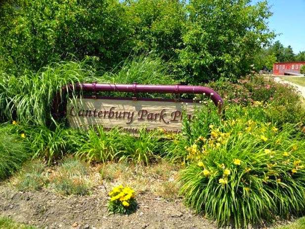 Canterbury Park Place | 6150 Russell Dr, Hoffman Estates, IL 60192, USA | Phone: (847) 885-7500