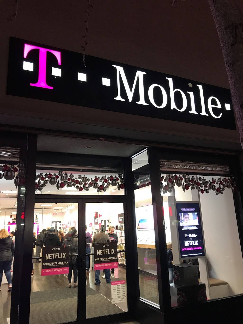 T-Mobile | 5717 Bergenline Ave, West New York, NJ 07093, USA | Phone: (201) 863-2195