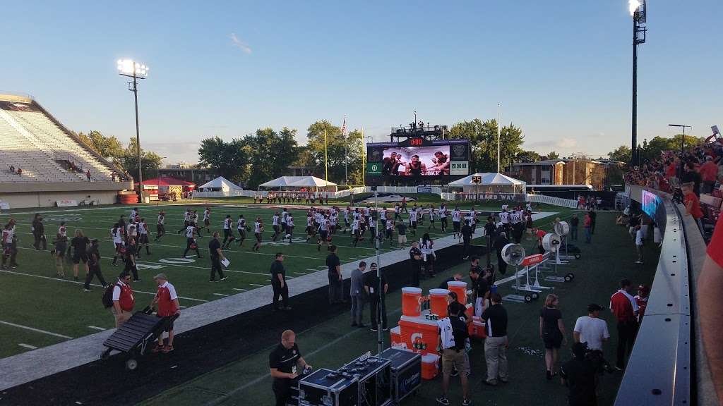Huskie Stadium | 1425 W Lincoln Hwy, DeKalb, IL 60115, USA | Phone: (815) 752-6800