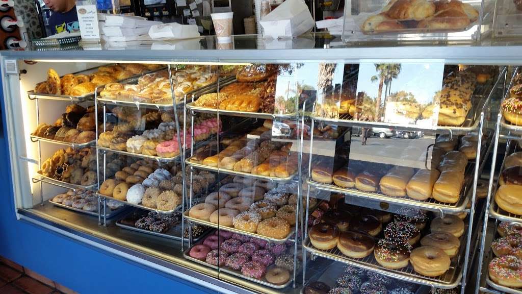 Spudnut Doughnuts | 600 S Victoria Ave # A300, Oxnard, CA 93035 | Phone: (805) 382-2979