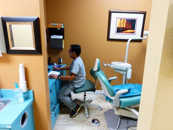 Mira Mesa Dental Care: Rossana Alfonso DDS | 6755 Mira Mesa Blvd #142, San Diego, CA 92121, USA | Phone: (858) 457-7747