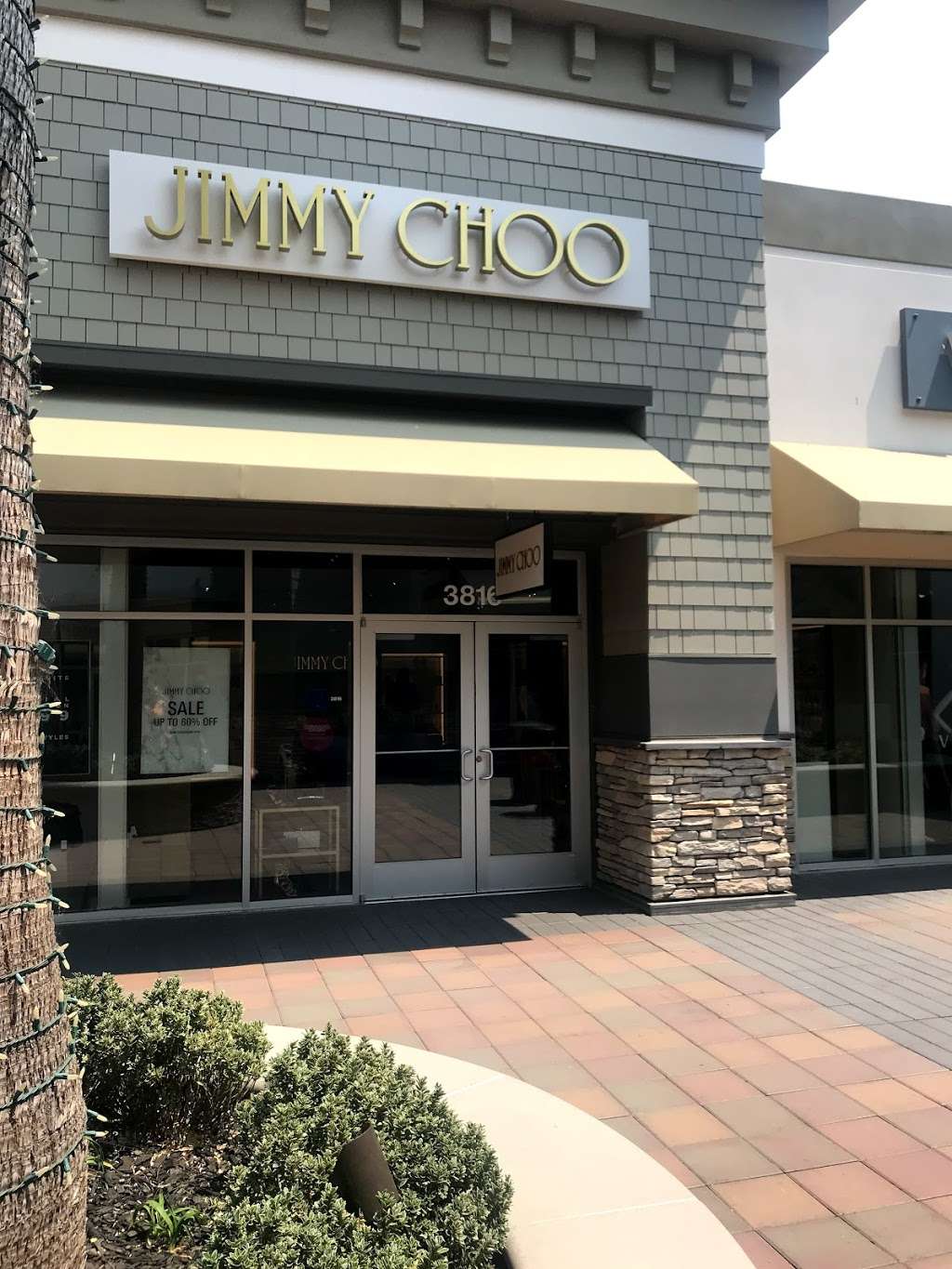 Jimmy Choo | San Fran Premium Outlet 3816, Livermore Outlets Dr, Livermore, CA 94551, USA | Phone: (925) 245-0178