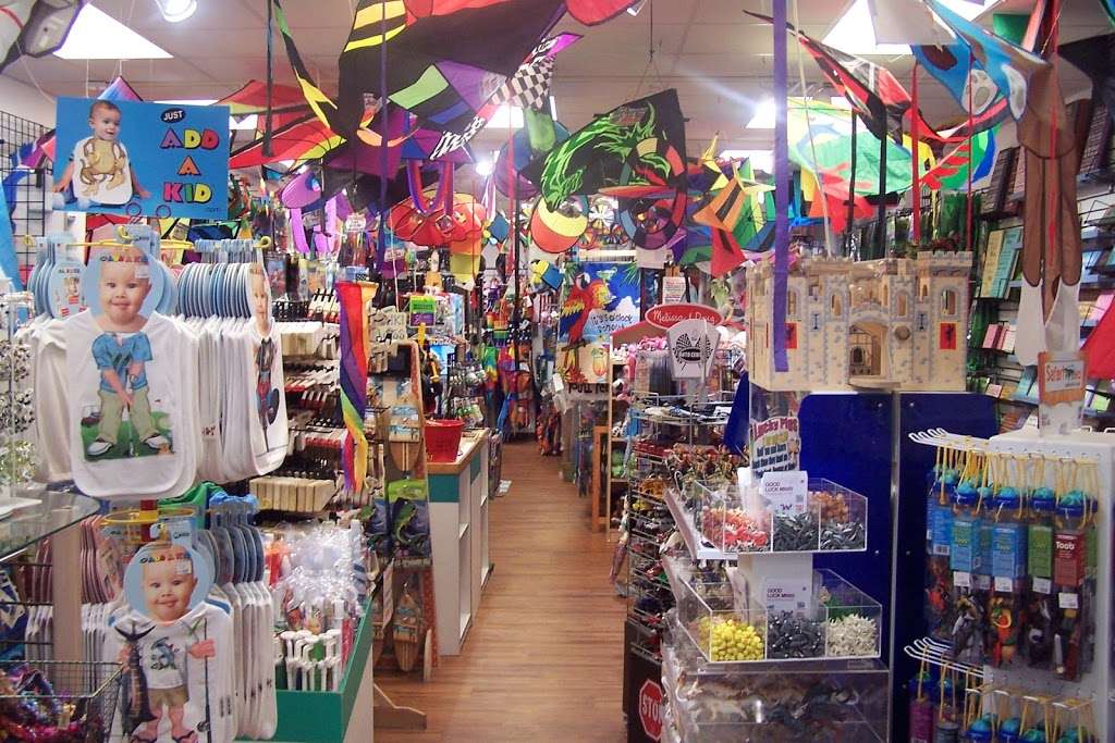 Rehoboth Toy & Kite Company | 1 Virginia Ave, Rehoboth Beach, DE 19971, USA | Phone: (302) 226-5483