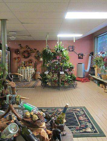 Back Mountain Floral | 2909 Memorial Hwy, Dallas, PA 18612, USA | Phone: (570) 675-4600