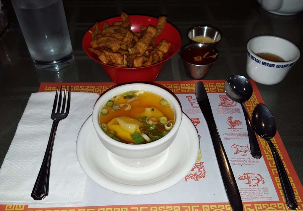 Canton House Chinese Restaurant | 6095 SE Federal Hwy, Stuart, FL 34997, USA | Phone: (772) 288-1126