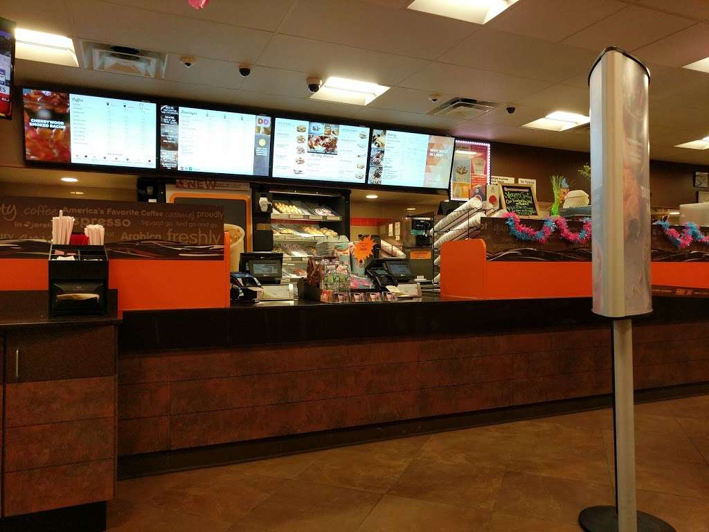 Dunkin | 441 Washington St, Holliston, MA 01746, USA | Phone: (508) 429-3845