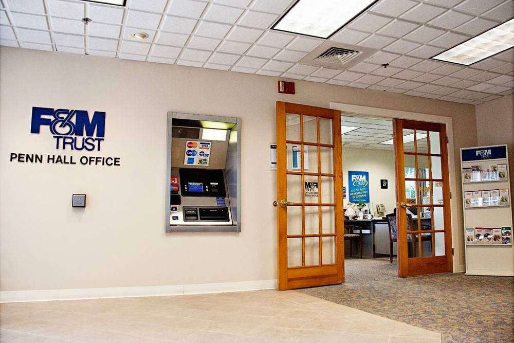 F & M Trust | 1425 Philadelphia Ave, Chambersburg, PA 17201, USA | Phone: (717) 261-3660