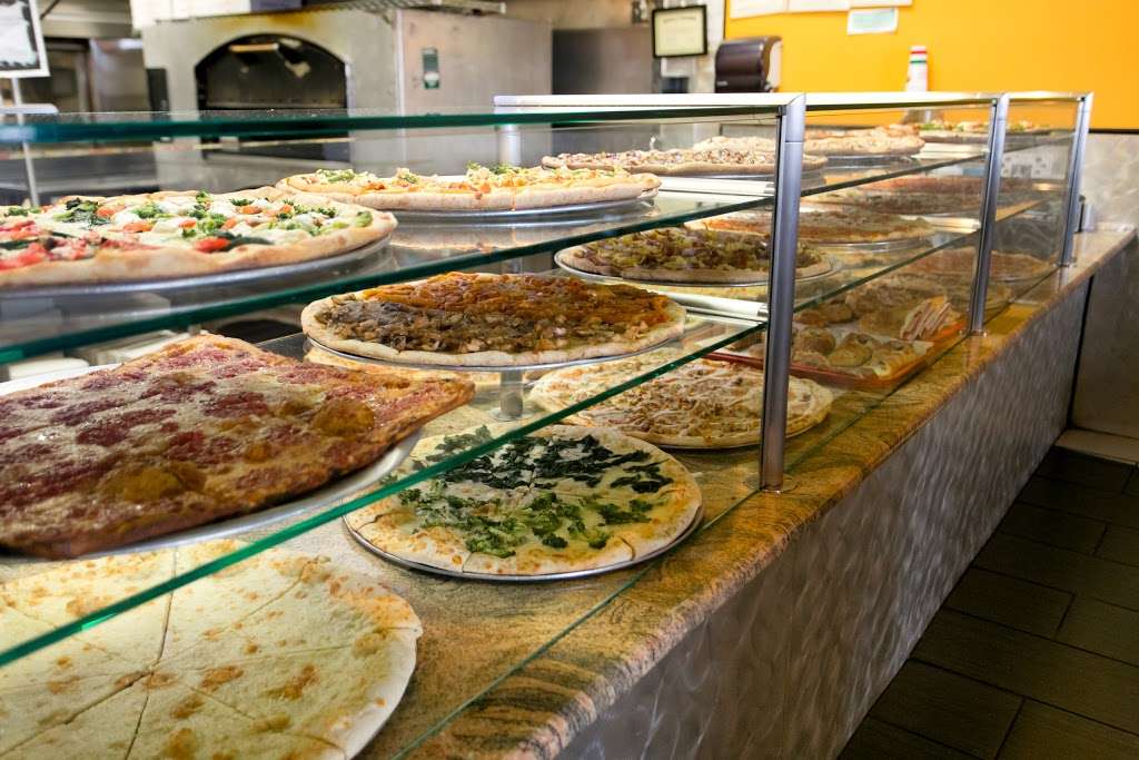 Pizza Plaza of Warminster | 832 Street Rd, Warminster, PA 18974 | Phone: (215) 957-0199