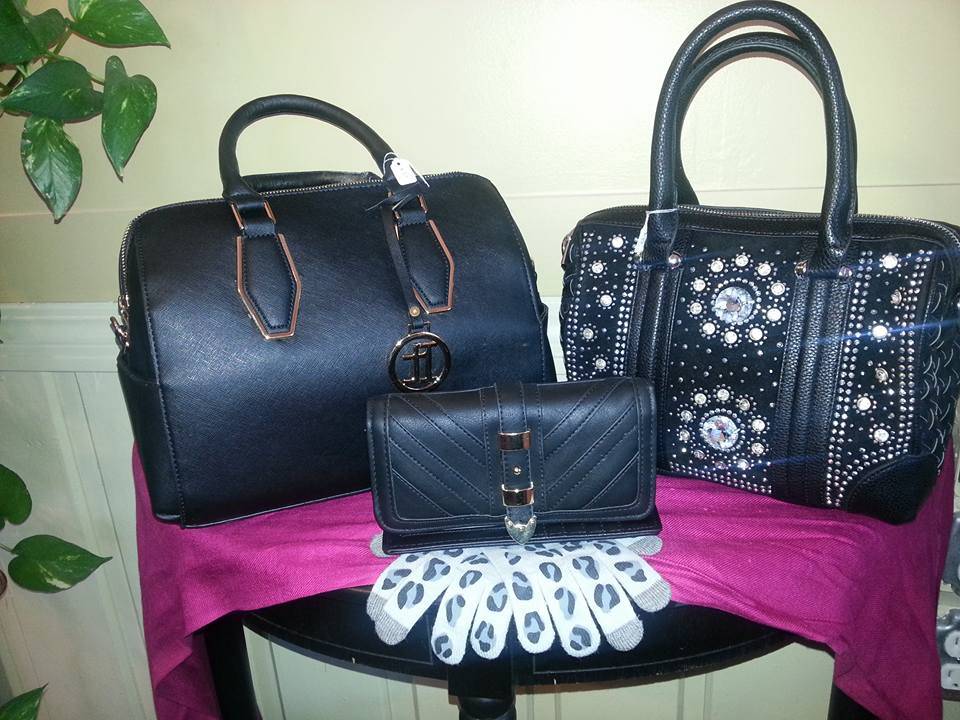 Generation 3 purses and gifts | 34995 Yucaipa Blvd, Yucaipa, CA 92399, USA | Phone: (909) 936-1512