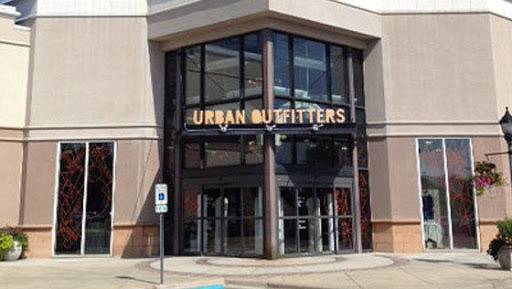 Urban Outfitters | 320 Summit Blvd #100, Birmingham, AL 35243, USA | Phone: (205) 262-2976