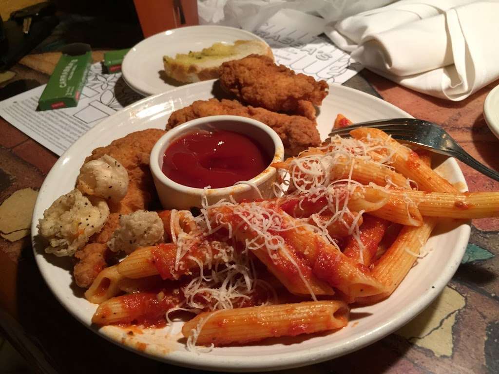 Carrabbas Italian Grill | 200 US Hwy Route 22 West, Green Brook Township, NJ 08812, USA | Phone: (732) 424-1200