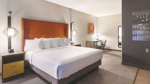 La Quinta Inn & Suites Orange County Airport | 2721 Hotel Terrace, Santa Ana, CA 92705 | Phone: (714) 540-1111