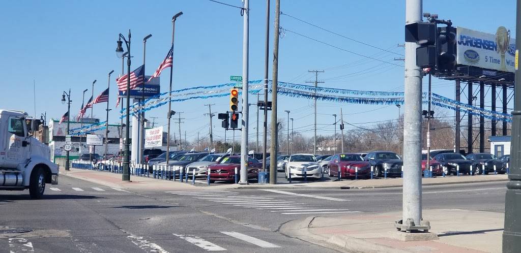 Jorgensen Ford: Pre-Owned Department | 5021 Lonyo St, Detroit, MI 48210, USA | Phone: (313) 584-1911