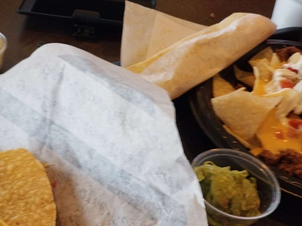 Taco Bueno | 18016 W 119th St, Olathe, KS 66061, USA | Phone: (913) 894-1761