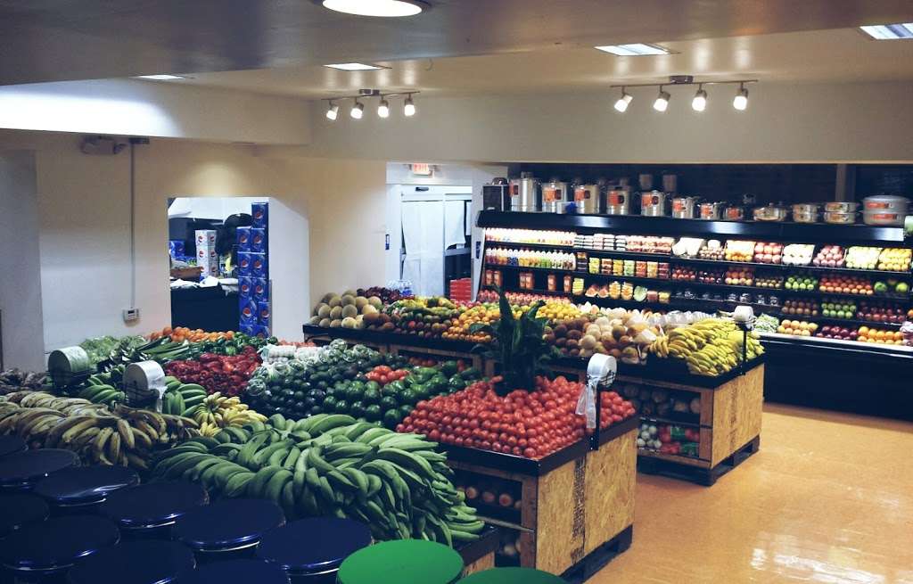 Super Natural Produce | 1350 N 12th St, Reading, PA 19604, USA | Phone: (610) 376-0500