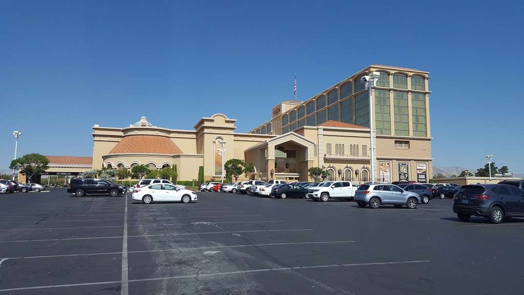 Suncoast Hotel and Casino | 9090 Alta Dr, Las Vegas, NV 89145, USA | Phone: (702) 636-7111