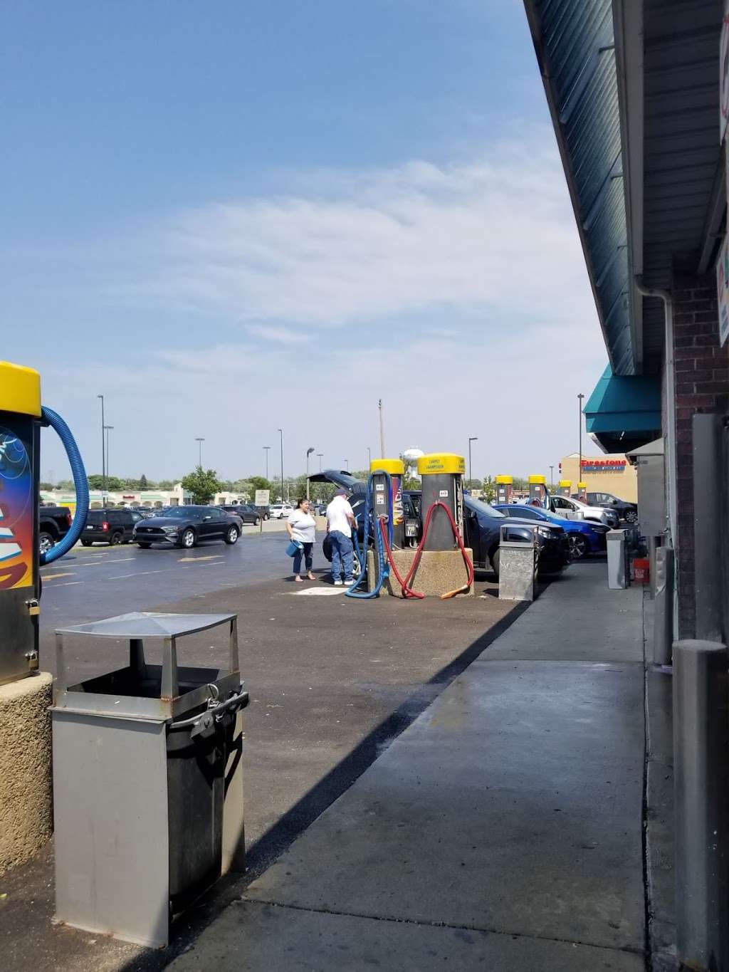 Chicagoland Car Wash Inc | 2108, 7303 W Dempster St, Niles, IL 60714, USA | Phone: (847) 967-1005